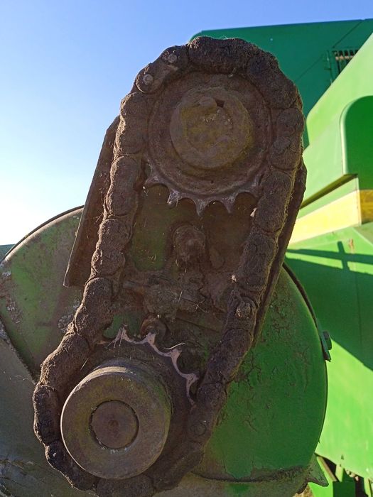 Комбайн Johd deere 1075