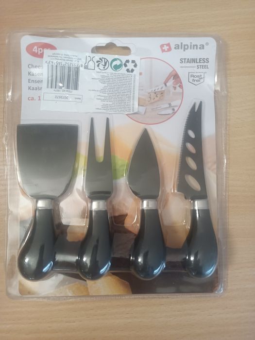 Zestaw 4 noży do krojenia sera