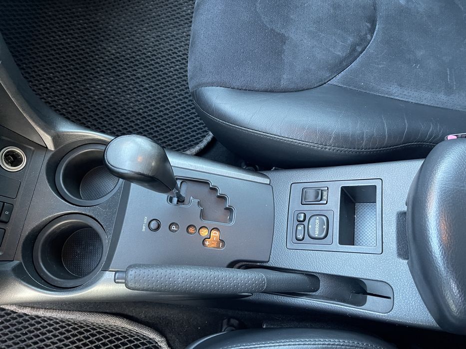 Продам Toyota-RAV4