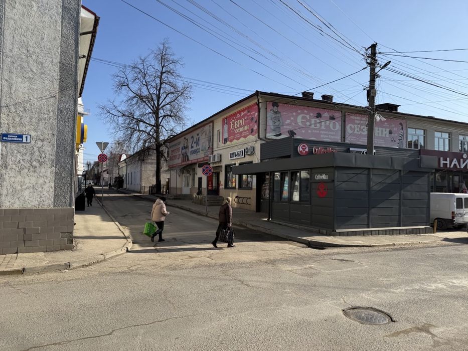 Здаєтья приміщення фасад Сторожинець