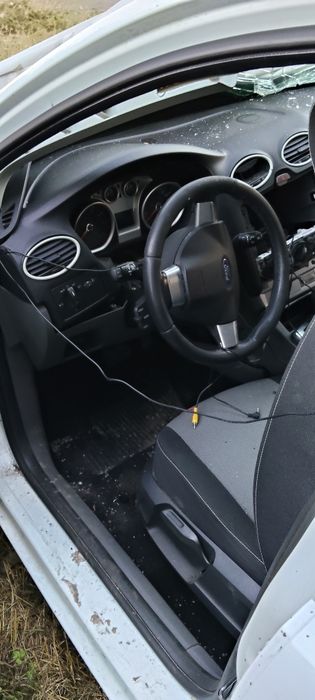 авто форт фокус 2010