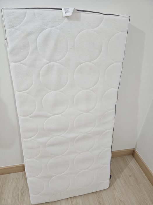 Colchão P/ berço 120x60x11cm como novo