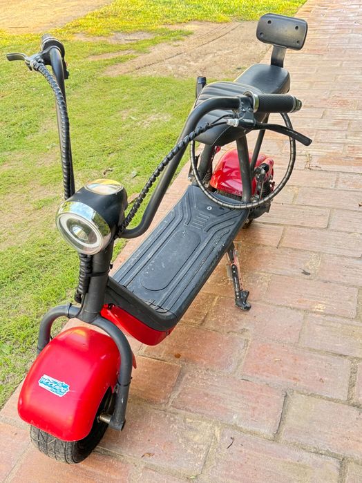 Scooter eletrica