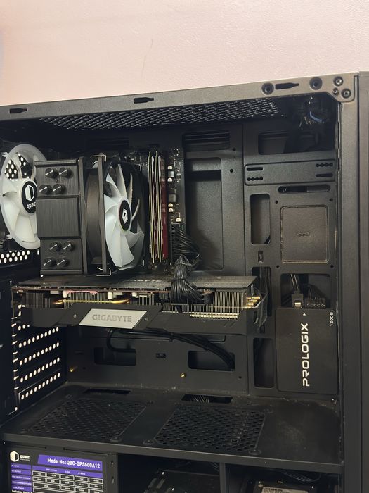 Продам гровий Пк Ryzen 5 5500 6C/12T 4.2GHz.,  RX 5700 XT 8GB GDDR6