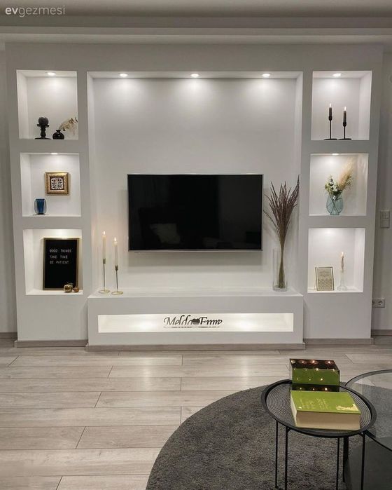 Serviços de pladur,  Remodelação e divisórias - Instalações de portas