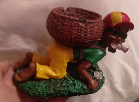 пепельница статуя полистоун фигурка абориген Ямайка сувенир