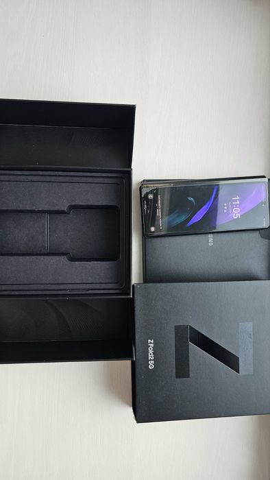 Samsung Galaxy Z Fold 2 256gb