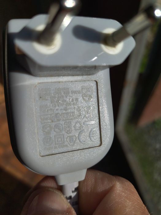 Блоки питания 13.5в.13в.