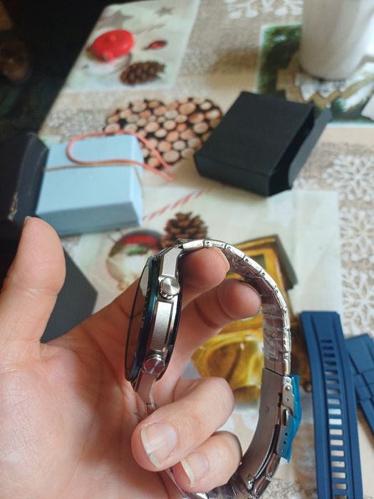 Sprzedam Nowy meski zegarek smartwatch
