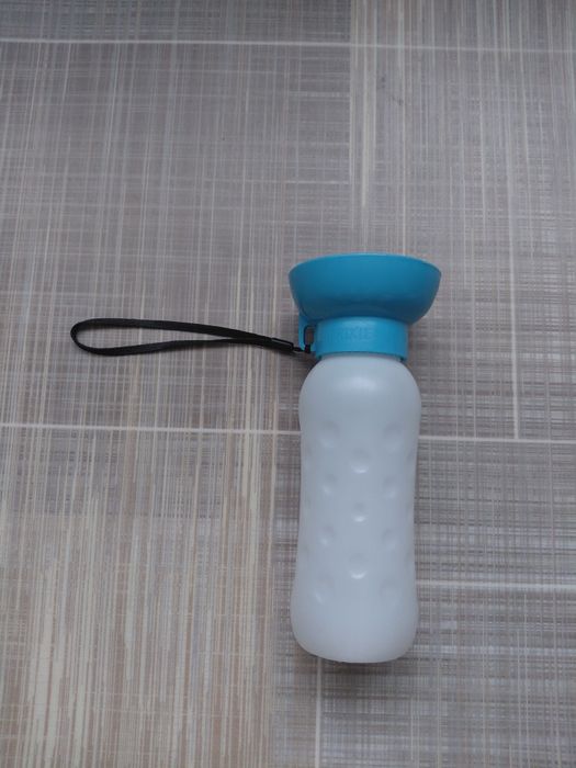 Продам поилку для собак