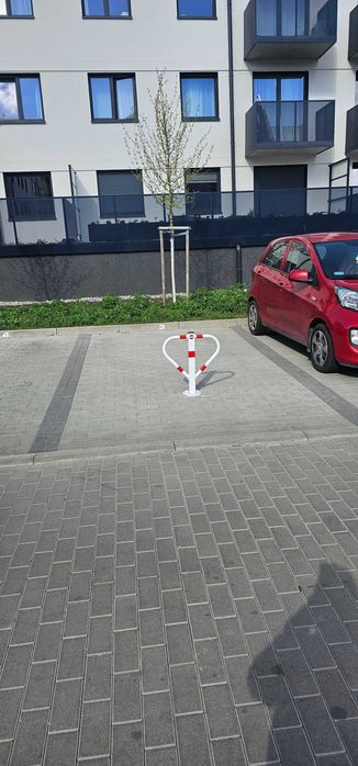 Miejsce postojowe ul. Chachaja Wrocław zewnętrzne