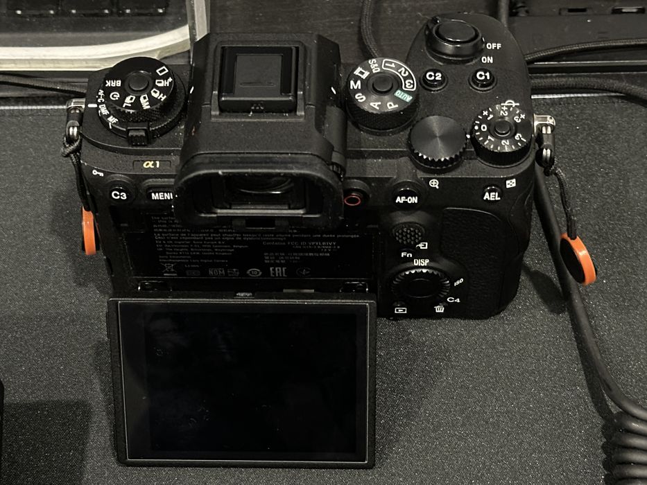 Sony A1 (corpo) - shutter com 30 disparos!!