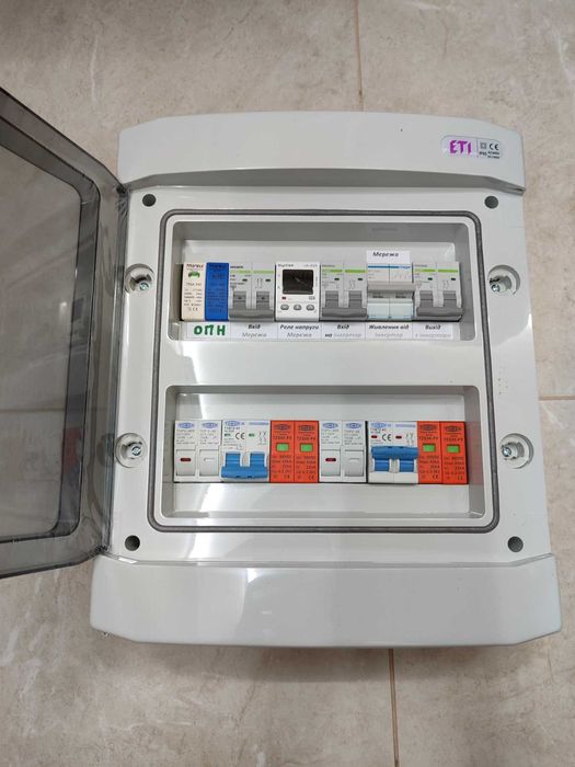 Готовий щиток захисту інвертора 1 фаза/ Deye 5-12 кВт AC+DC