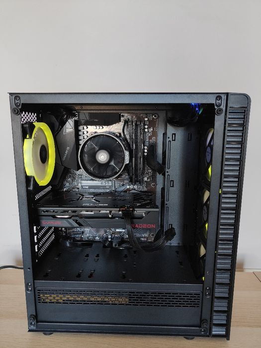 Komputer do gier [Radeon RX 6650 XT, Ryzen 5 5600, 16GB RAM, 1TB SSD]
