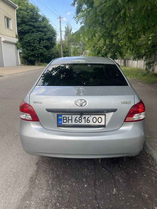 Toyota Yaris 2006р
