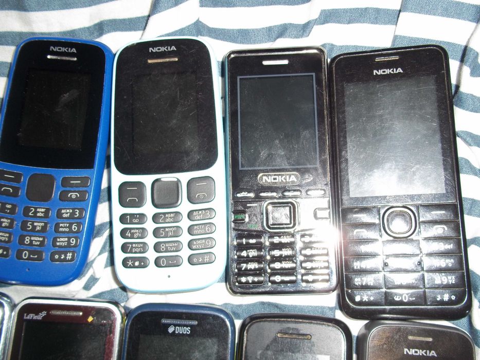 продам  телефоны для работы звонилки кнопочные