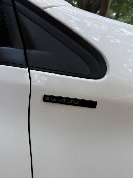 Peugeot 208 Puretech 1.2cc 82cv 2019 *1 proprietário* foto 4