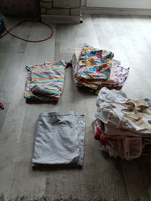 86-92 Primark, H&M, Smyk, George, TU