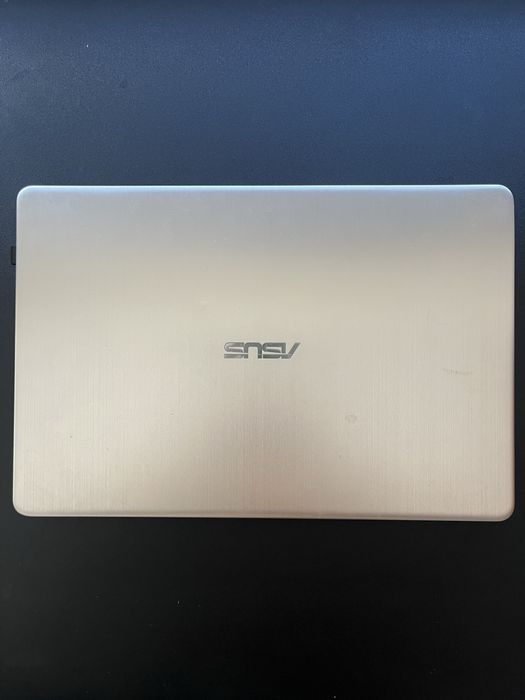 ASUS VivoBook S510U – Excelente Estado | SSD 1TB | NVIDIA GeForce 930MX