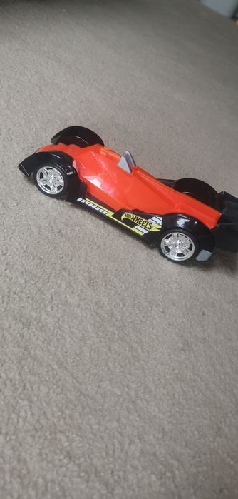 Auto Hot Wheels duże