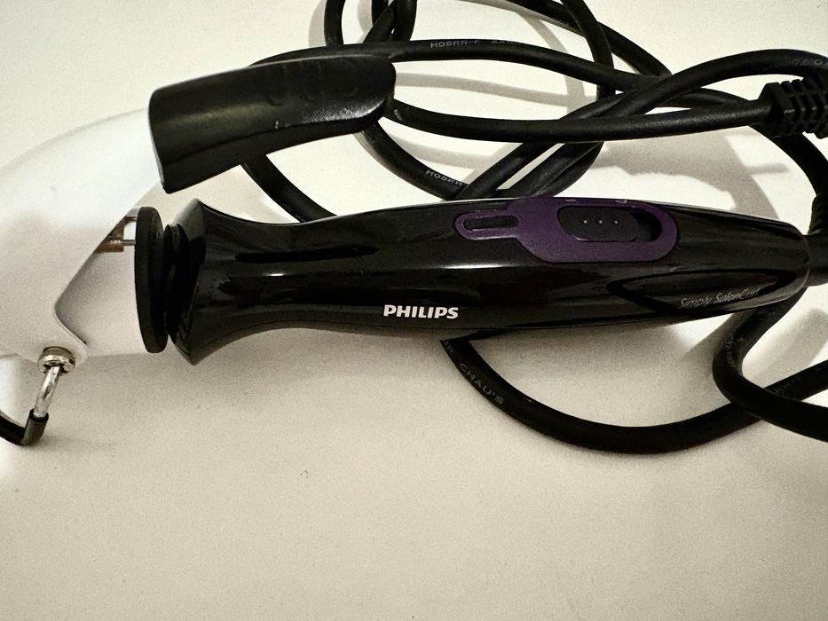 Плойка Philips StyleCare