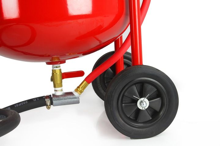 PIASKARKA MOBILNA syfonowa 76 L maska +3 dysze