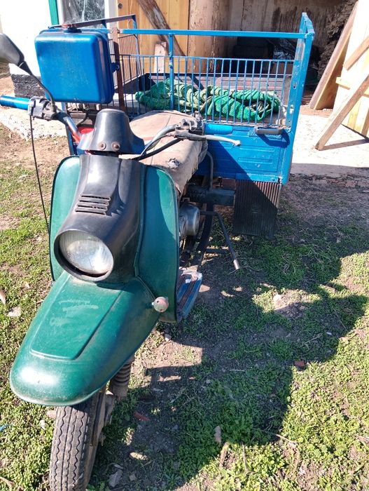 Продам муравей і запчастини.