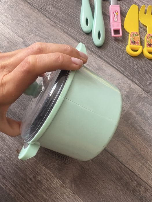 Kuchnia plastikowa dziecieca z akcesoriami