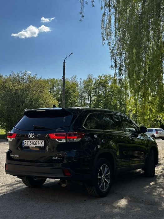 Toyota Highlander 2019