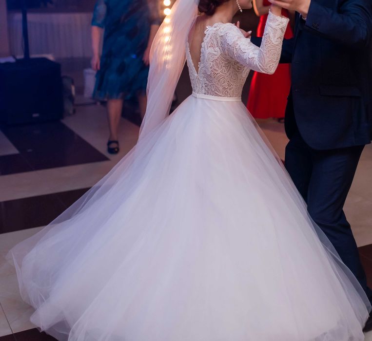 Suknia ślubna na wzrost 160cm