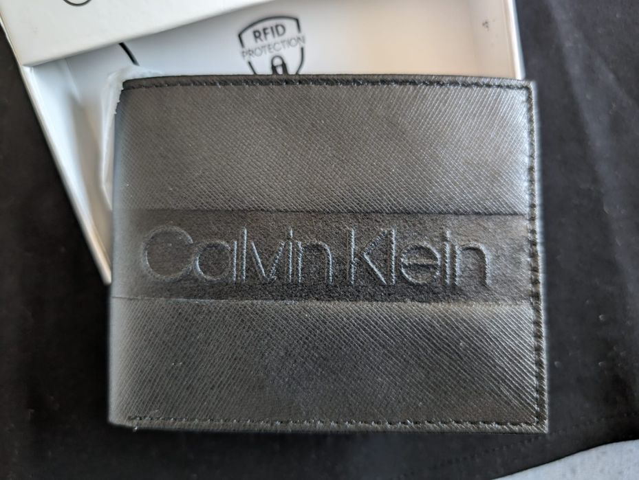 Portfel skórzany Calvin Klein na prezent- nowy