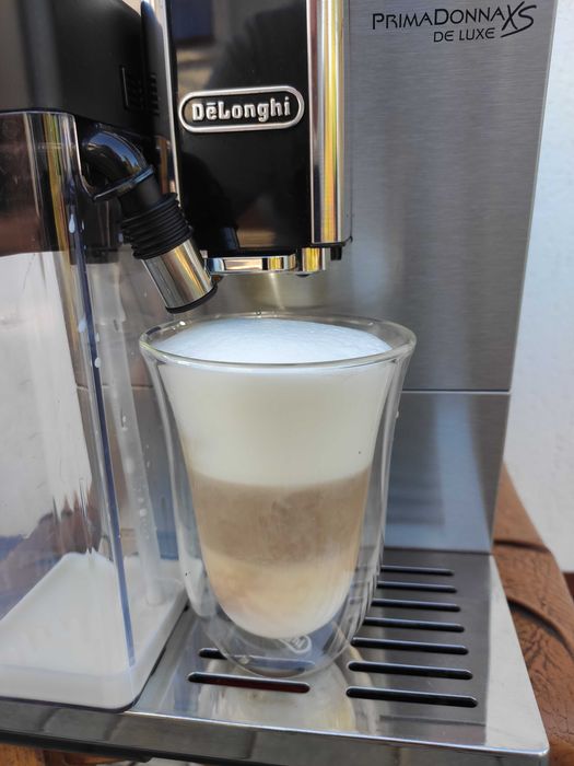Кавомашина кофемашина Delonghi Primadonna XS ETAM 36.365