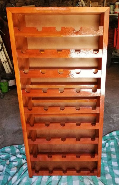 Garrafeiras em madeira por medida, encomende a sua!