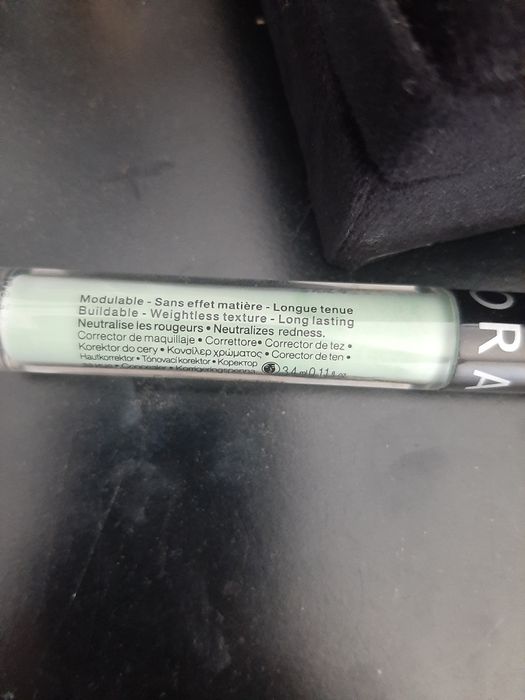 Sephora korektor  corrector do cery
