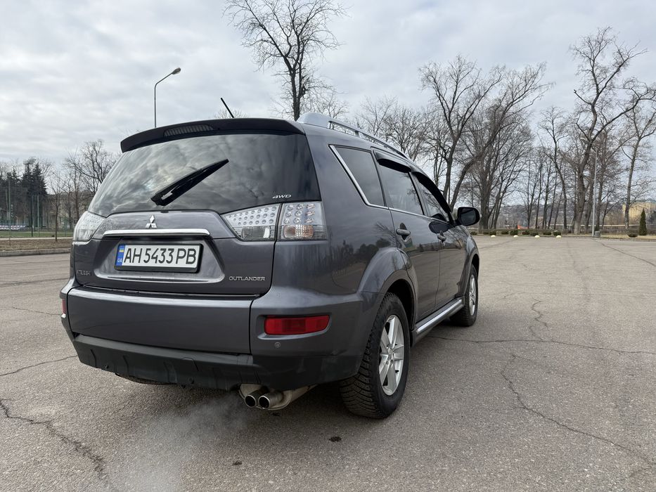 Мицубиси Аутлендер Mitsubishi Outlander XL 2,0 TDI