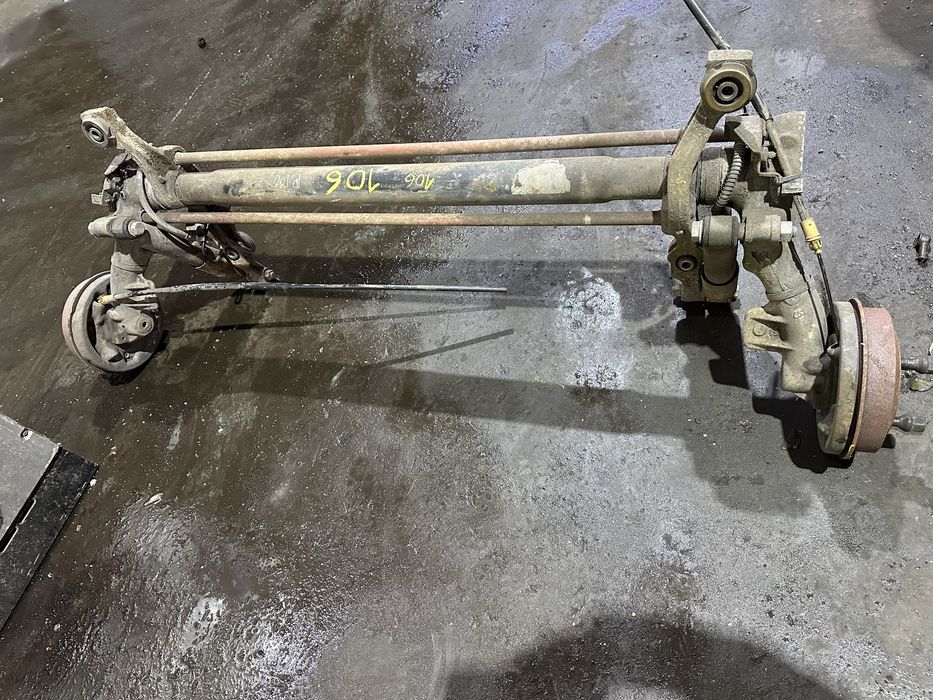 Eixo traseiro Peugeot 106