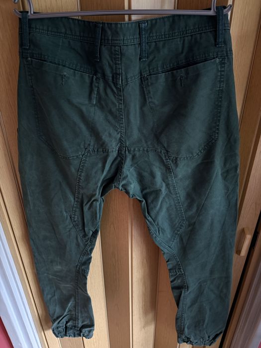Zielone spodnie Bershka r42/ m