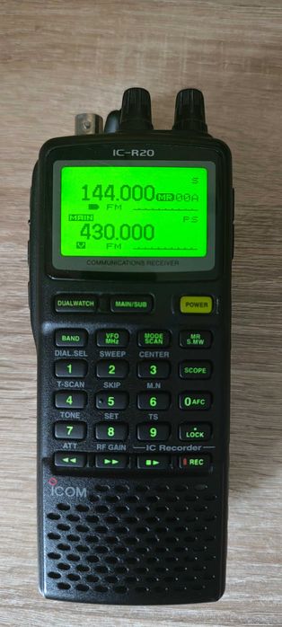 skaner Icom R-20