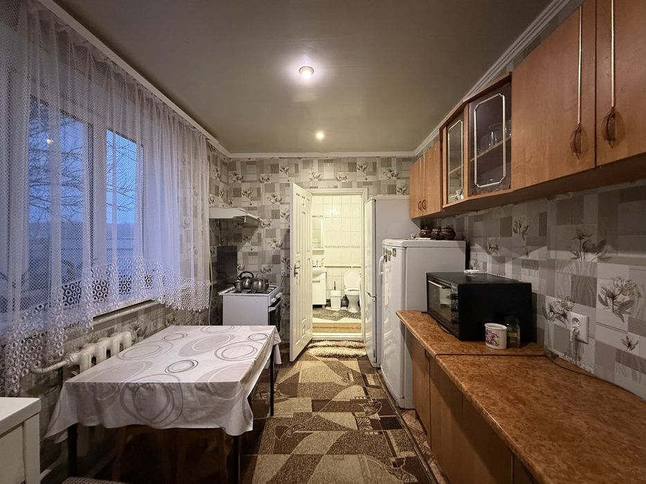 Продаж будинку та 8 соток землі біля Вінниці | с. Майдан Чапельський