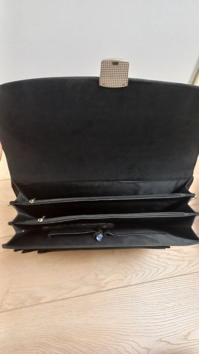 Чоловічий портфель