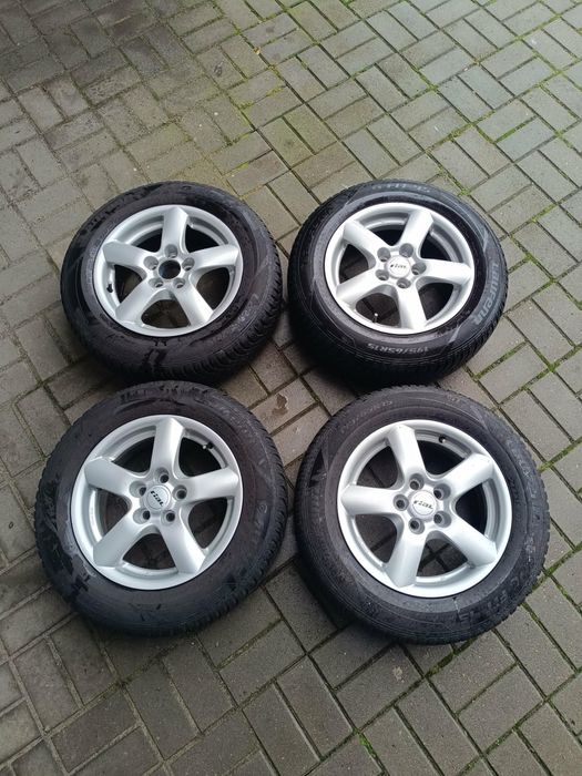 Koła Felgi Rial 15" 5x100 z oponami wielosezonowi Laufenn 195/65R15