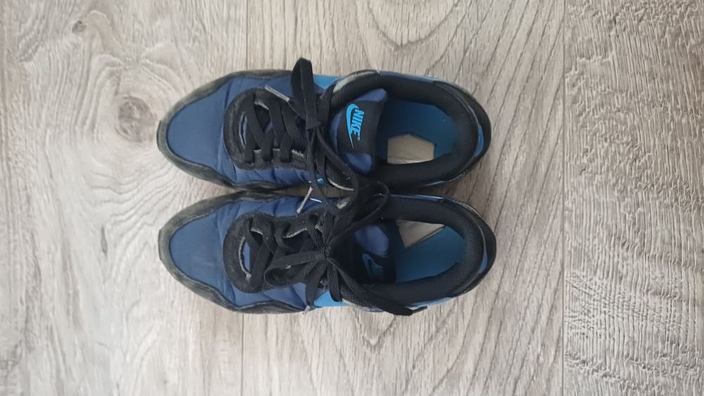 Buty adidasy Nike 36