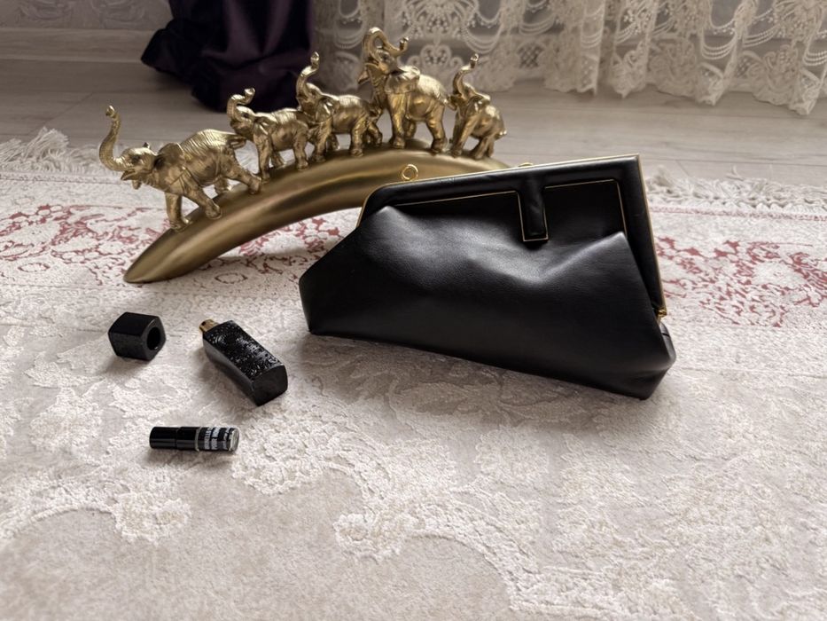 Сумка клатч Fendi