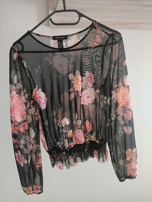 Bluzka mgiełka w kwiaty