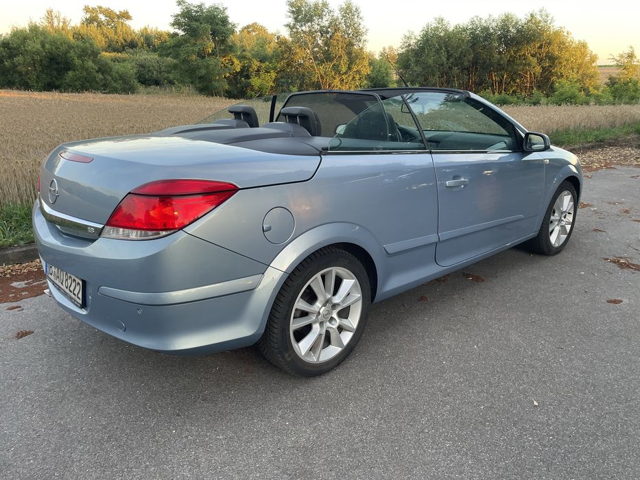 Opel Astra Twin Top - klima - navi
