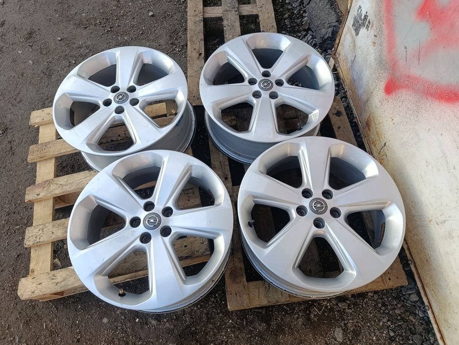 Диски R18 5x105 ет 38 Opel original 95181597