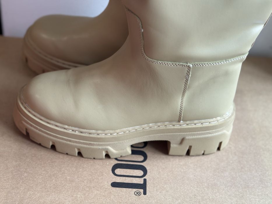 Високі чоботи , сапоги hm HsM беж 24 см стопа