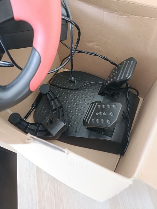 Volante Thrustmaster Ferrari Red Legend PC/PlayStation