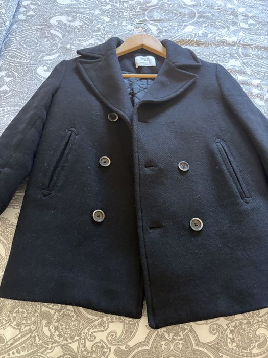 Casaco curto de lã dupla face em estilo náutico da Zara