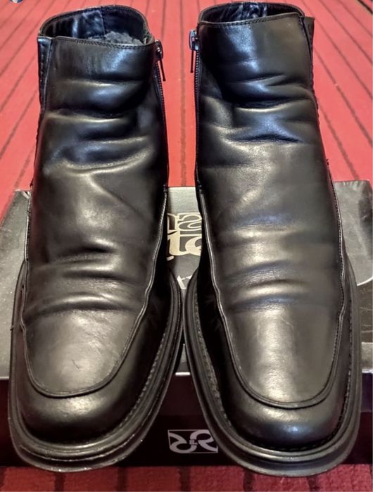 Мужские ботинки.